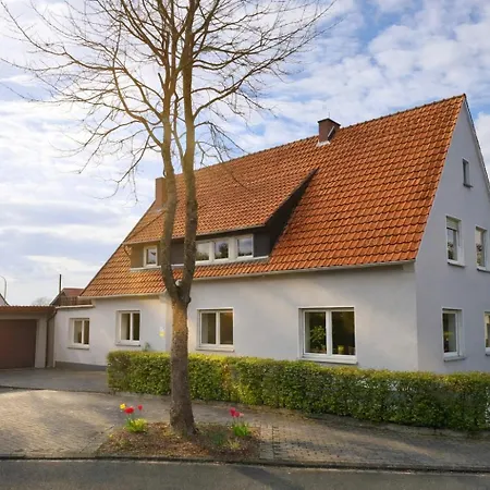 Ruhe Oase Mit Gartenblick Bueren (Westphalia)